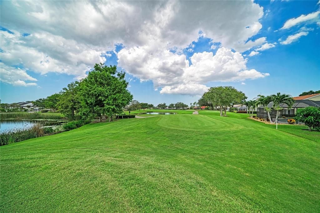 For Sale: $599,000 (3 beds, 3 baths, 2071 Square Feet)