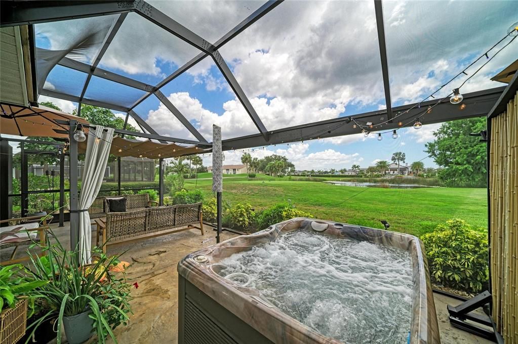 For Sale: $599,000 (3 beds, 3 baths, 2071 Square Feet)