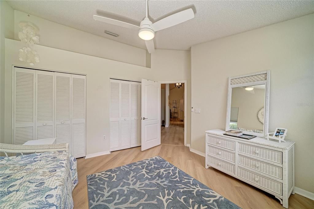 For Sale: $599,000 (3 beds, 3 baths, 2071 Square Feet)