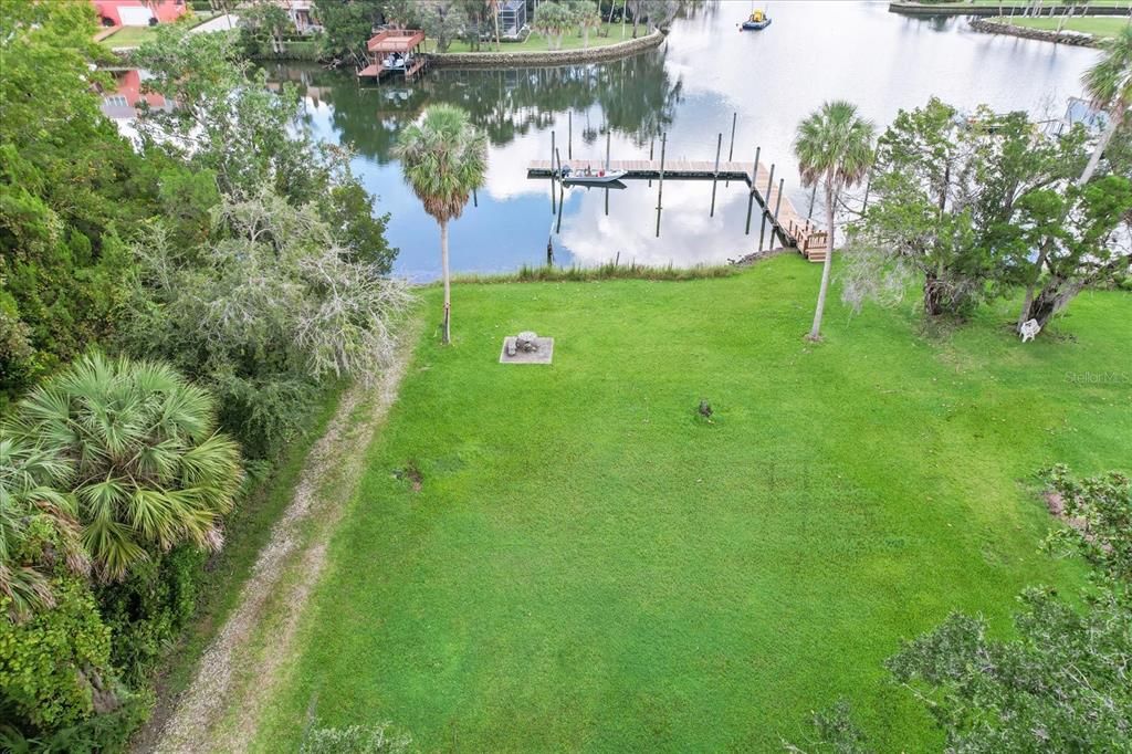En Venta: $325,000 (4 camas, 2 baños, 2176 Pies cuadrados)