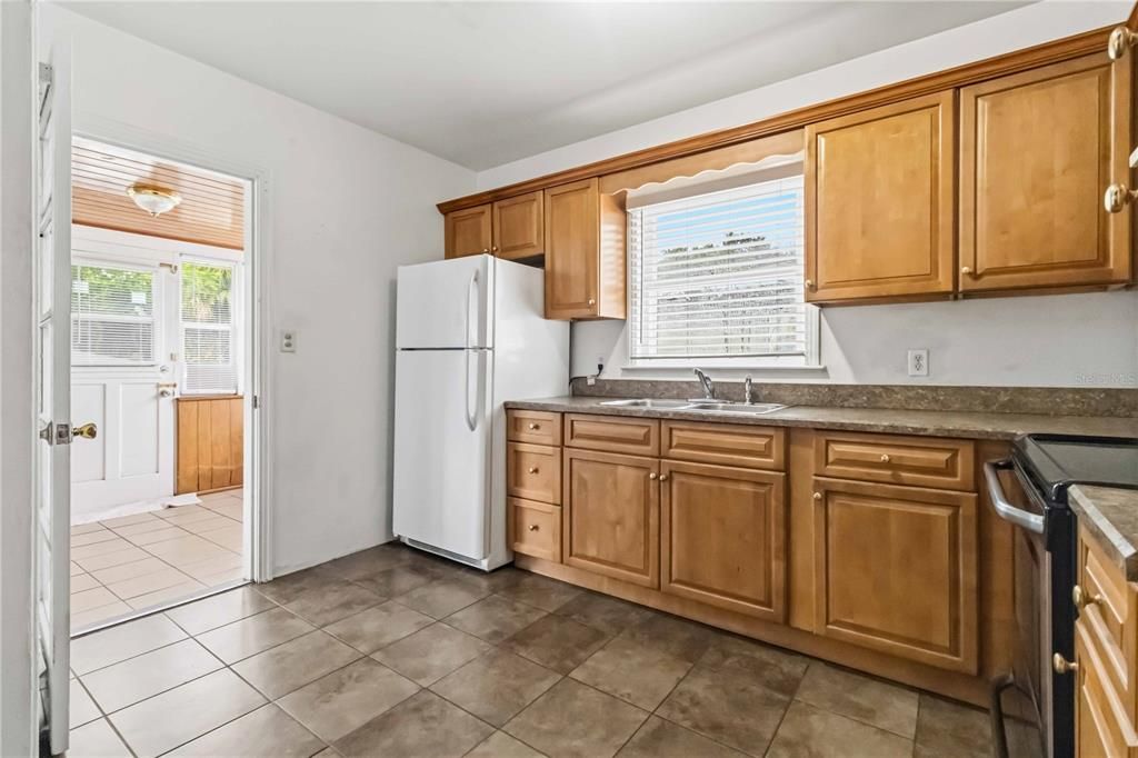En Venta: $237,000 (2 camas, 2 baños, 1254 Pies cuadrados)