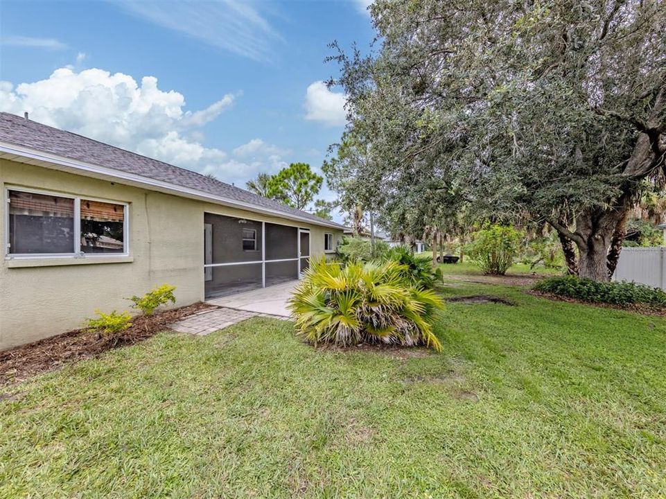 En Venta: $265,000 (3 camas, 2 baños, 1285 Pies cuadrados)