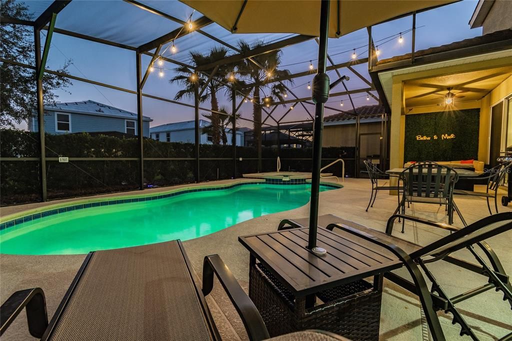 На продажу: $565,000 (5 спален, 4 ванн, 2723 Квадратных фут)
