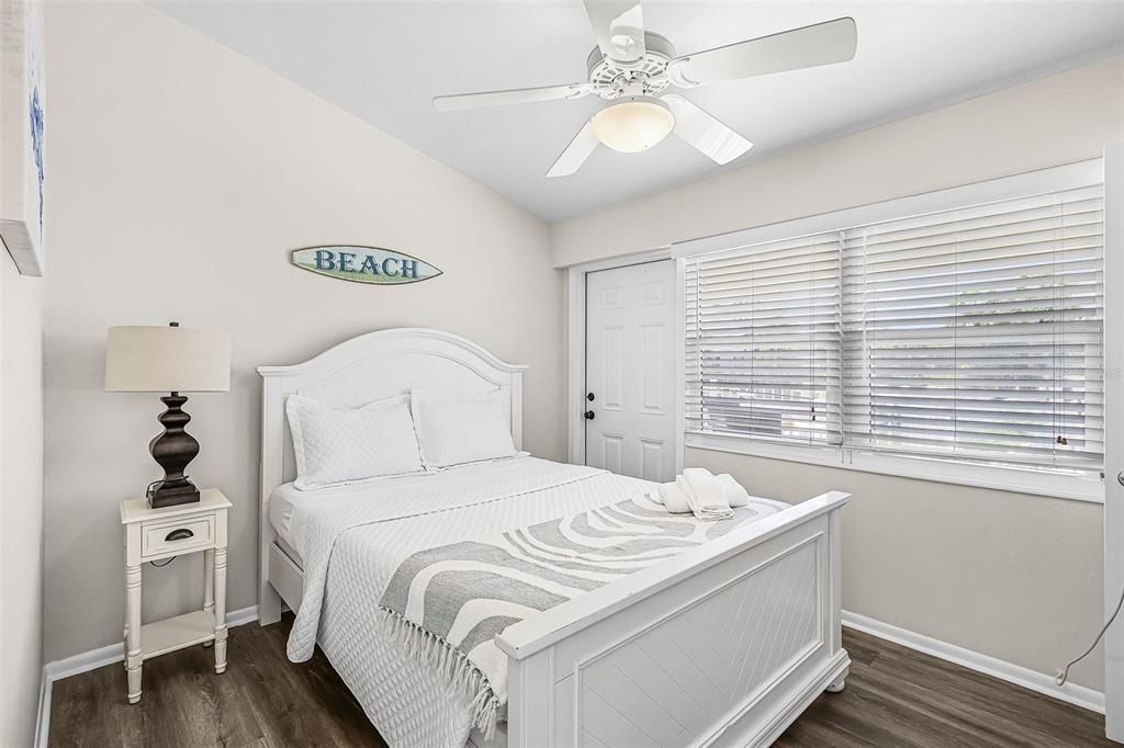 For Rent: $2,500 (1 beds, 1 baths, 800 Square Feet)