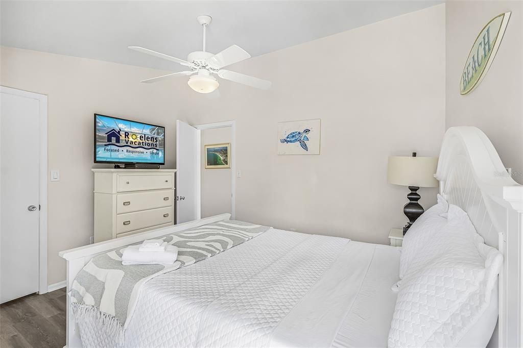For Rent: $2,500 (1 beds, 1 baths, 800 Square Feet)