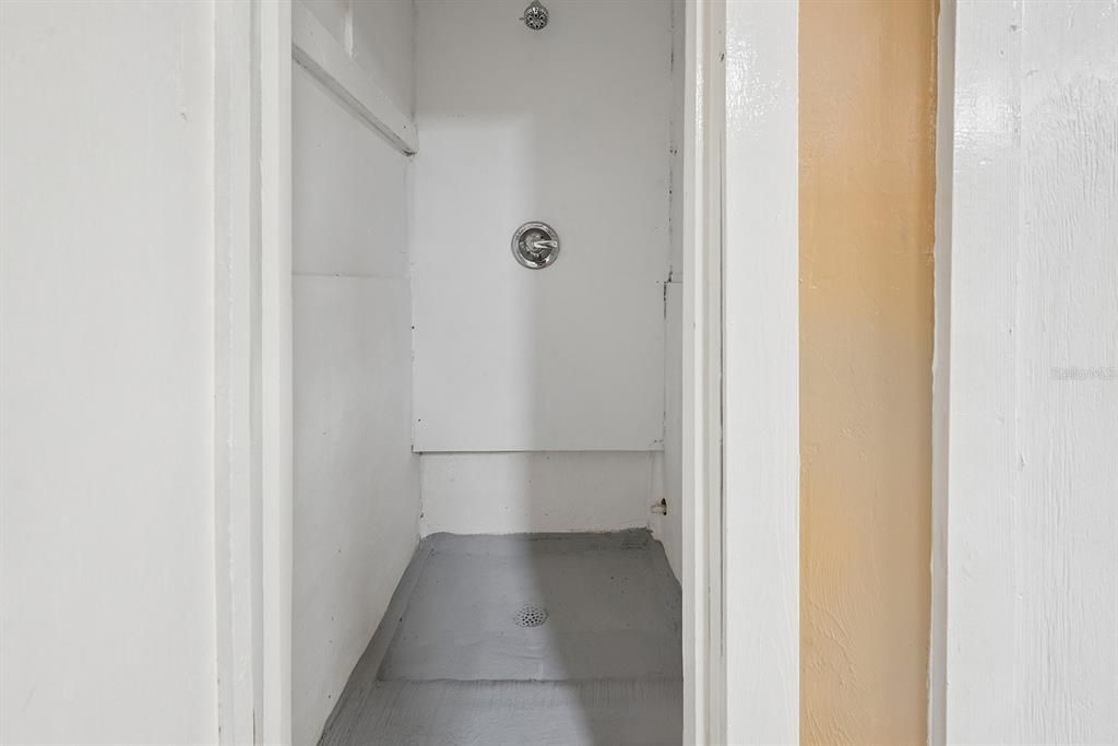 En Venta: $399,000 (0 camas, 0 baños, 720 Pies cuadrados)