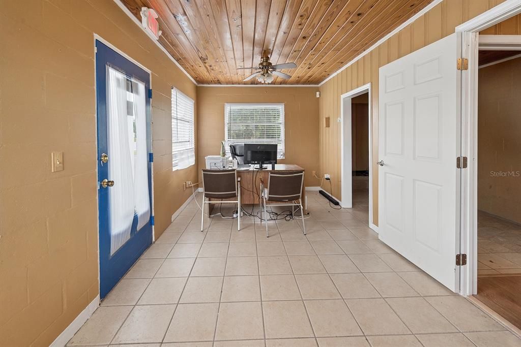 En Venta: $399,000 (0 camas, 0 baños, 720 Pies cuadrados)