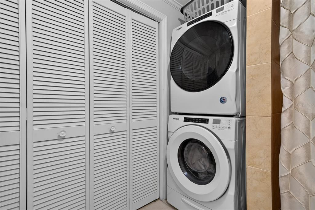 En Venta: $559,999 (4 camas, 2 baños, 1435 Pies cuadrados)