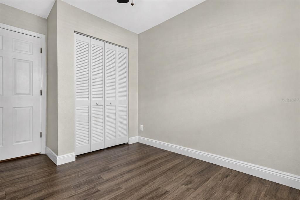 En Venta: $559,999 (4 camas, 2 baños, 1435 Pies cuadrados)