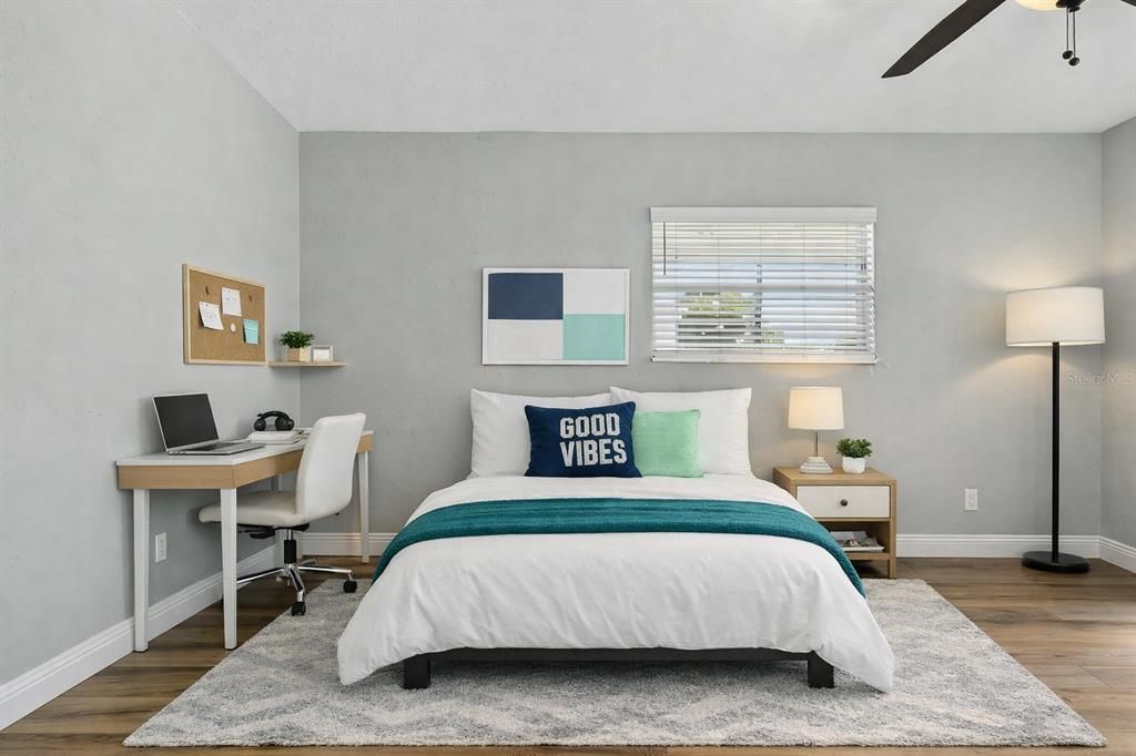 En Venta: $559,999 (4 camas, 2 baños, 1435 Pies cuadrados)
