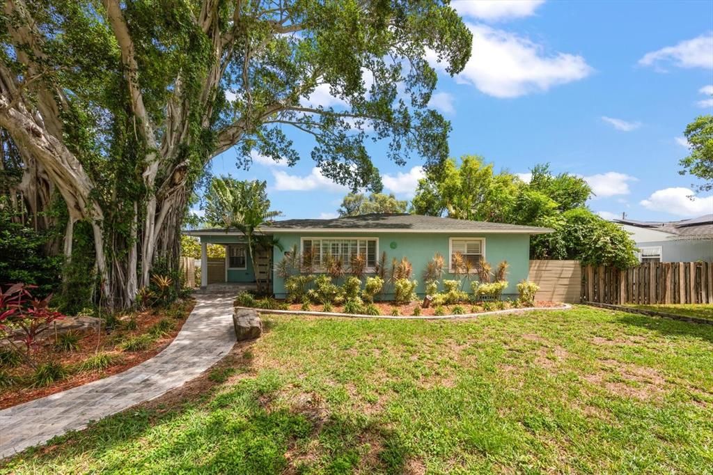 En Venta: $475,000 (3 camas, 2 baños, 1511 Pies cuadrados)