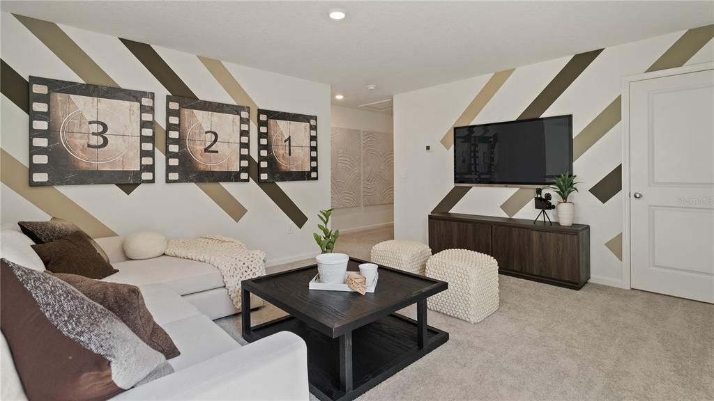 En Venta: $302,990 (5 camas, 2 baños, 2326 Pies cuadrados)
