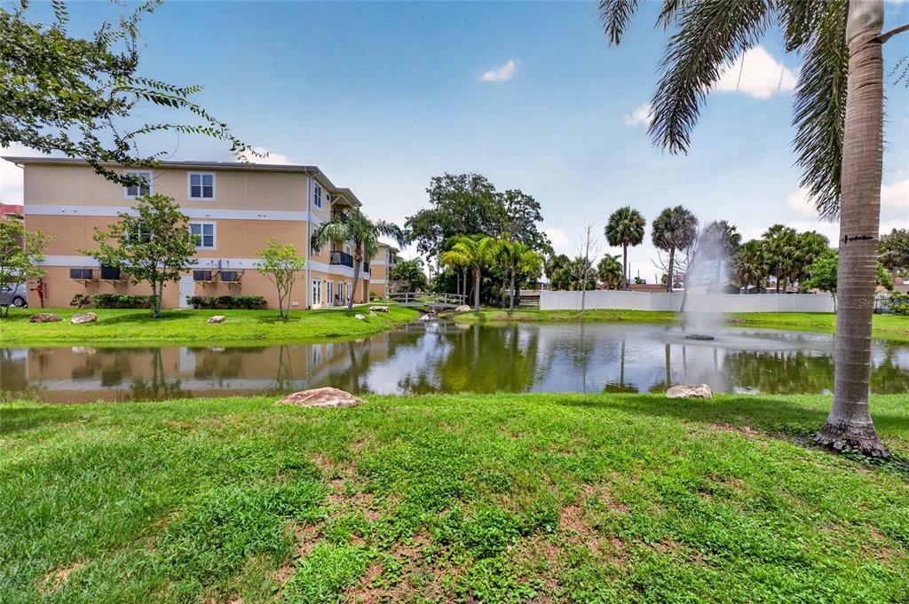 En Venta: $225,000 (2 camas, 2 baños, 1060 Pies cuadrados)