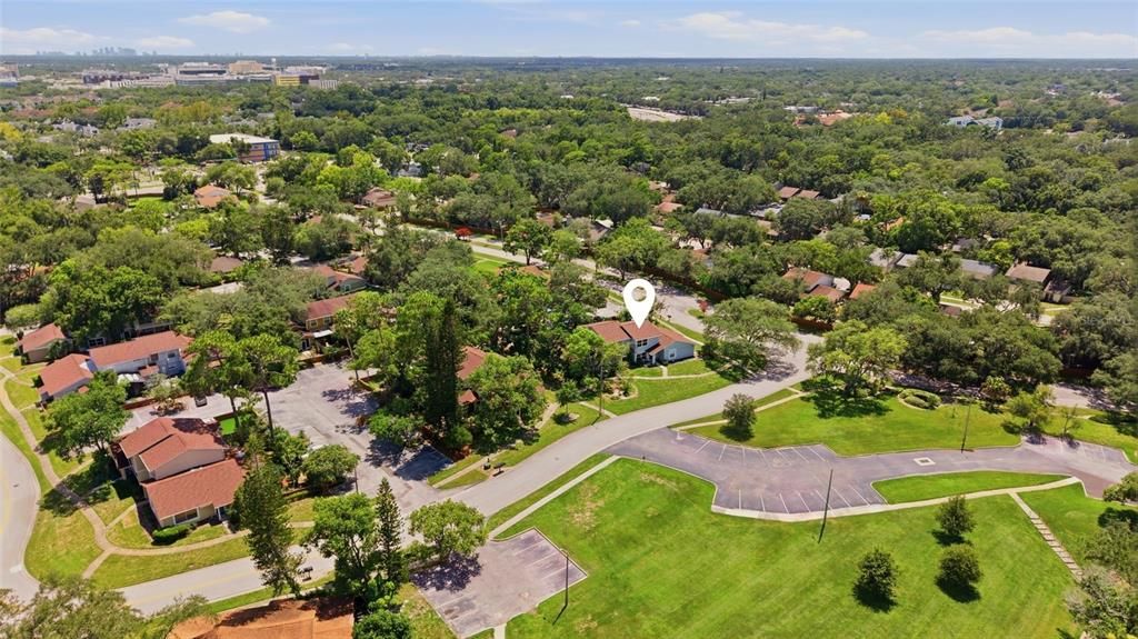 На продажу: $229,500 (2 спален, 2 ванн, 1178 Квадратных фут)