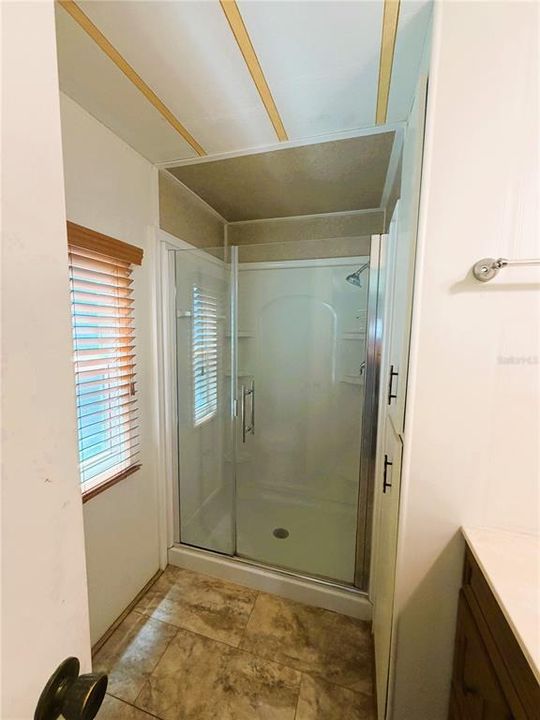 На продажу: $89,900 (2 спален, 2 ванн, 960 Квадратных фут)