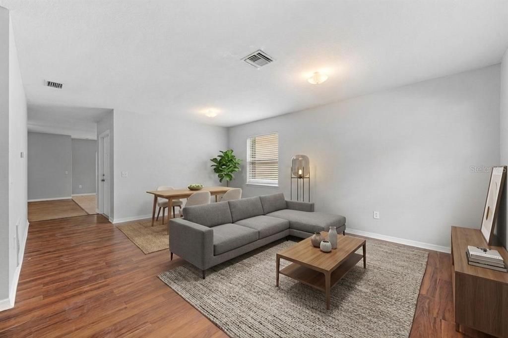 En Venta: $289,900 (3 camas, 2 baños, 1770 Pies cuadrados)