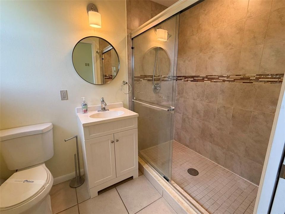В аренду: $2,595 (4 спален, 3 ванн, 2431 Квадратных фут)