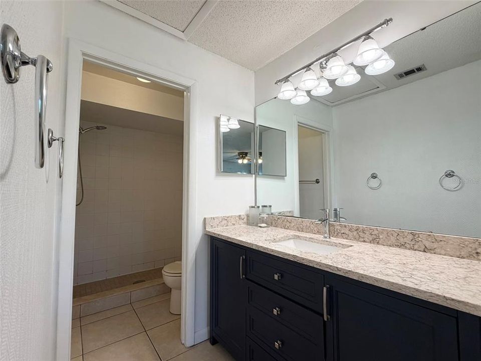 В аренду: $2,595 (4 спален, 3 ванн, 2431 Квадратных фут)