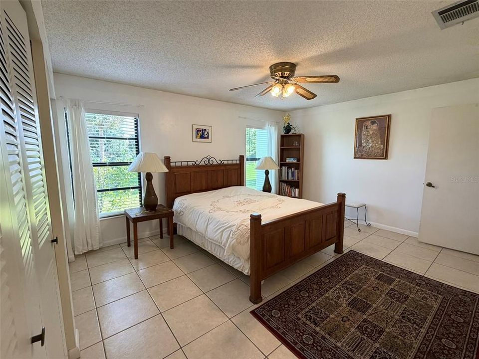 В аренду: $2,595 (4 спален, 3 ванн, 2431 Квадратных фут)