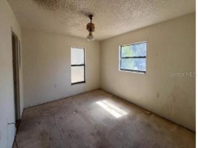 For Sale: $164,600 (3 beds, 2 baths, 1728 Square Feet)