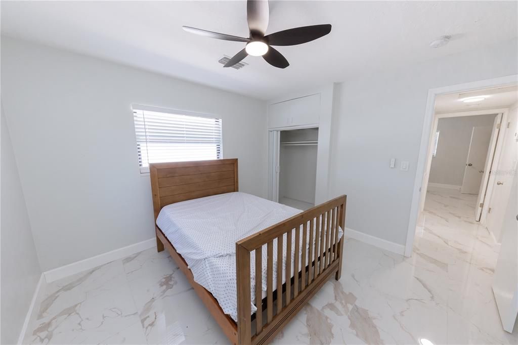 For Sale: $450,000 (3 beds, 2 baths, 1425 Square Feet)