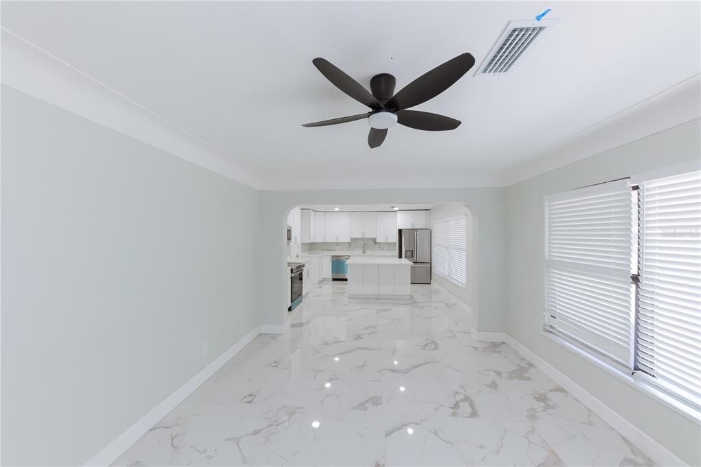 For Sale: $450,000 (3 beds, 2 baths, 1425 Square Feet)
