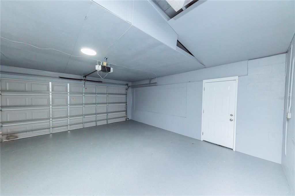 For Sale: $450,000 (3 beds, 2 baths, 1425 Square Feet)