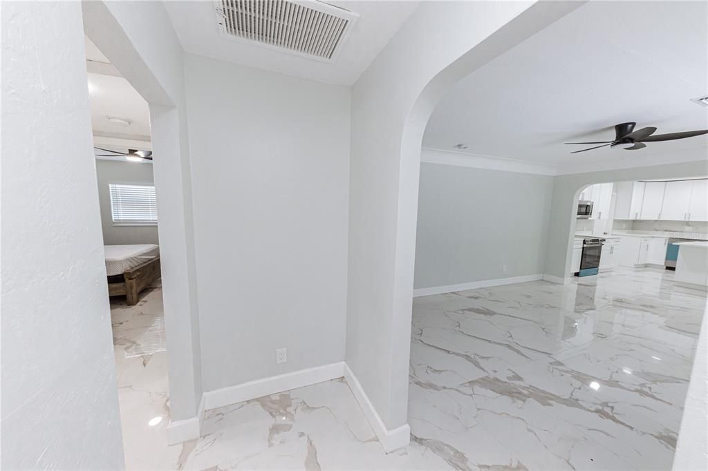 For Sale: $450,000 (3 beds, 2 baths, 1425 Square Feet)