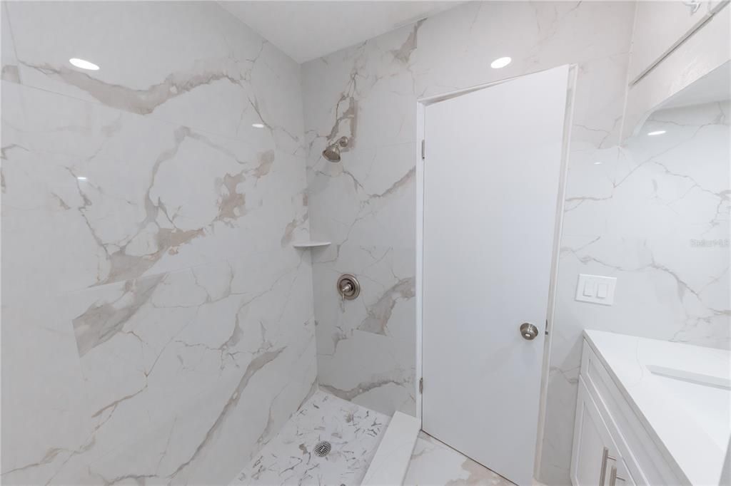 For Sale: $450,000 (3 beds, 2 baths, 1425 Square Feet)