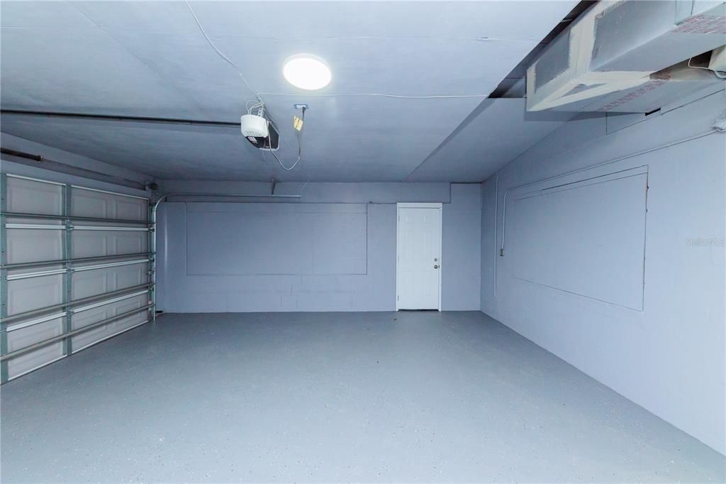For Sale: $450,000 (3 beds, 2 baths, 1425 Square Feet)
