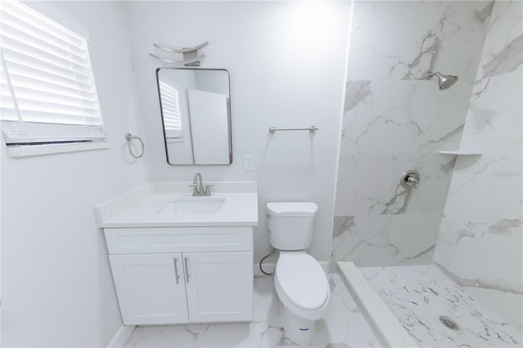 For Sale: $450,000 (3 beds, 2 baths, 1425 Square Feet)