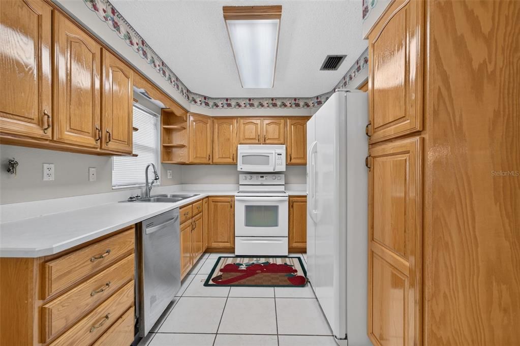 En Venta: $645,000 (3 camas, 1 baños, 1778 Pies cuadrados)