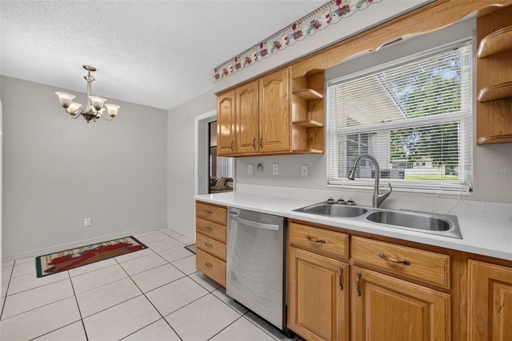 En Venta: $645,000 (3 camas, 1 baños, 1778 Pies cuadrados)