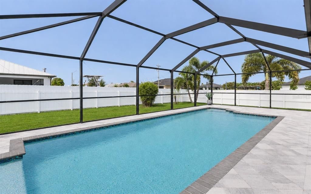 En Venta: $620,000 (4 camas, 3 baños, 3210 Pies cuadrados)