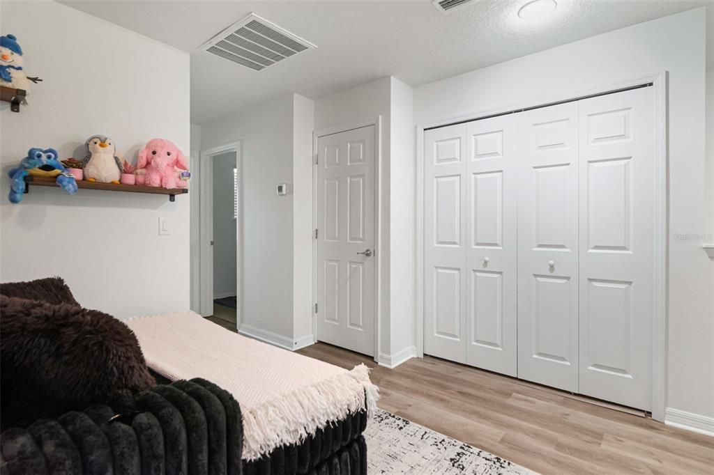 En Venta: $264,000 (2 camas, 2 baños, 1588 Pies cuadrados)