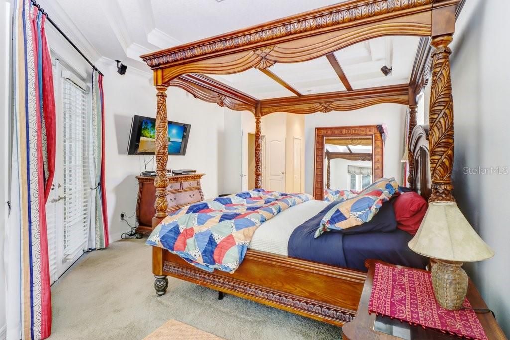 En Venta: $839,500 (4 camas, 3 baños, 3037 Pies cuadrados)