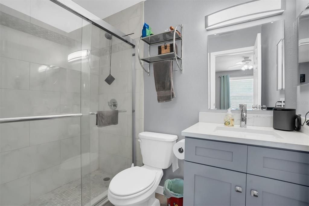 For Sale: $160,000 (2 beds, 2 baths, 890 Square Feet)