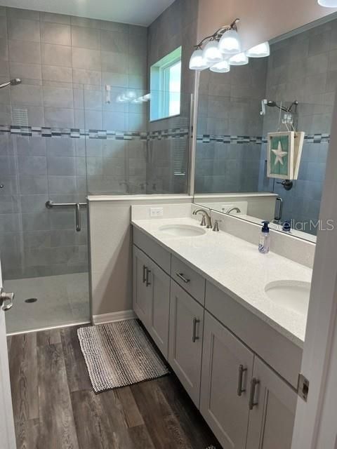 Active With Contract: $2,100 (2 beds, 2 baths, 1469 Square Feet)