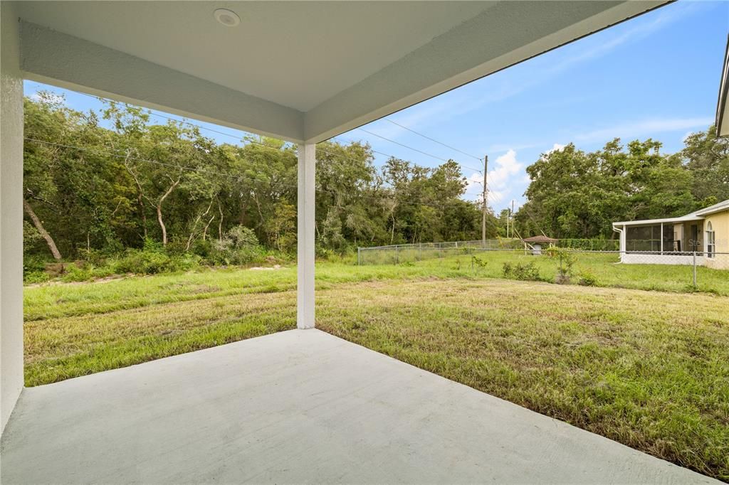 For Sale: $359,900 (4 beds, 3 baths, 1947 Square Feet)