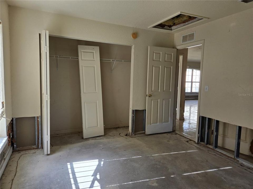 На продажу: $159,900 (3 спален, 2 ванн, 1768 Квадратных фут)