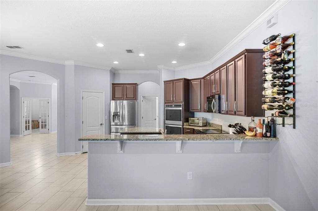 В аренду: $3,900 (5 спален, 3 ванн, 3485 Квадратных фут)