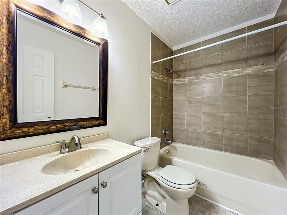 For Rent: $1,595 (2 beds, 2 baths, 1104 Square Feet)