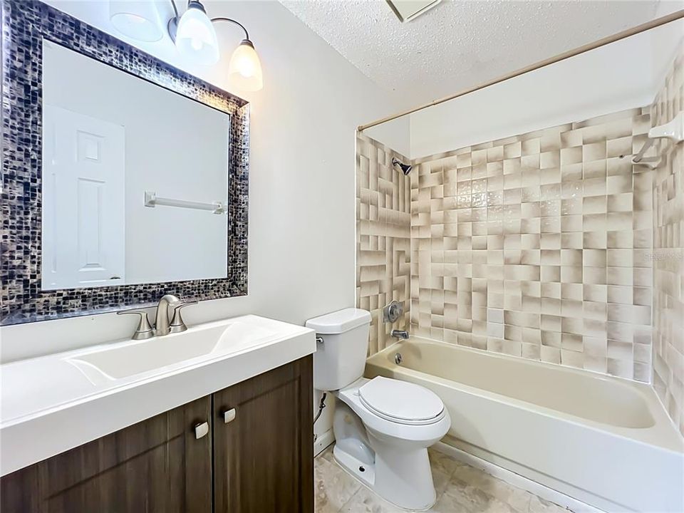 For Rent: $1,595 (2 beds, 2 baths, 1104 Square Feet)