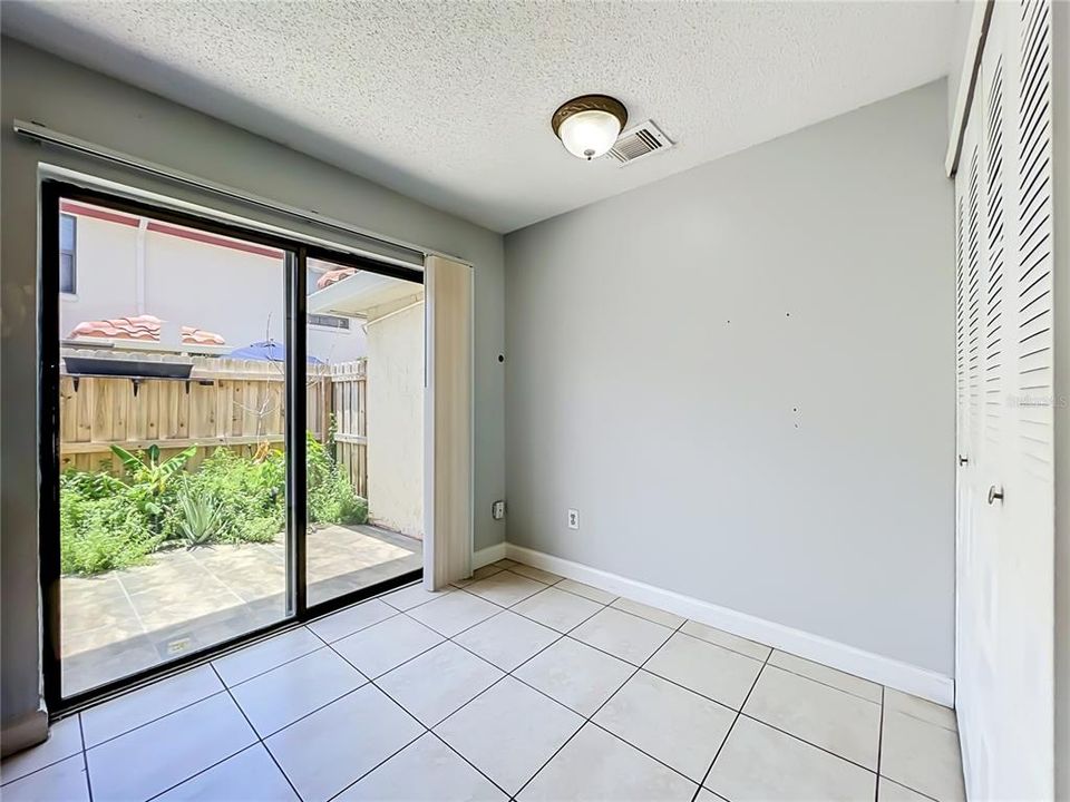 For Rent: $1,595 (2 beds, 2 baths, 1104 Square Feet)