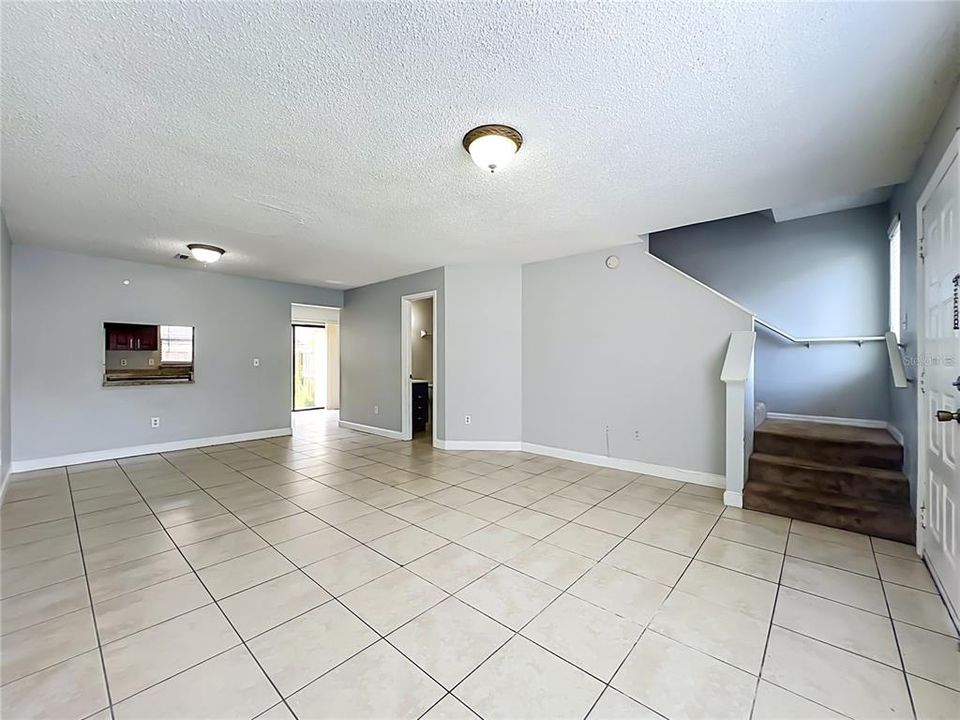 For Rent: $1,595 (2 beds, 2 baths, 1104 Square Feet)