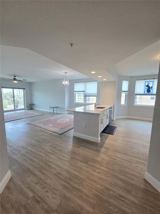 For Sale: $499,000 (3 beds, 2 baths, 1836 Square Feet)