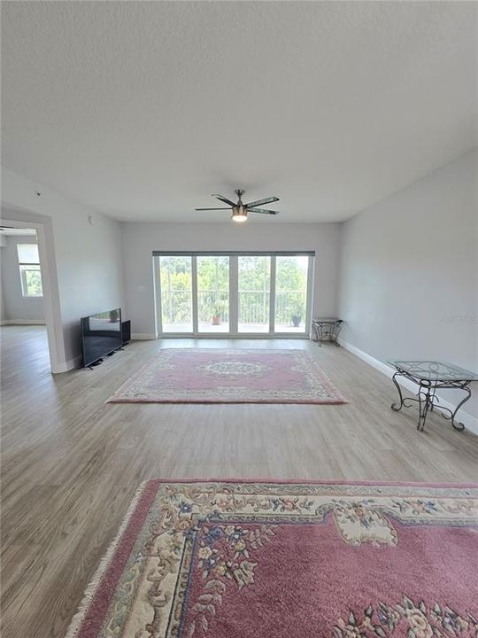 For Sale: $499,000 (3 beds, 2 baths, 1836 Square Feet)