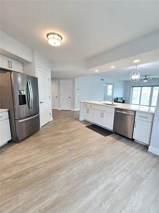 For Sale: $499,000 (3 beds, 2 baths, 1836 Square Feet)