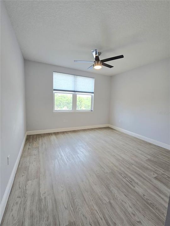 For Sale: $499,000 (3 beds, 2 baths, 1836 Square Feet)