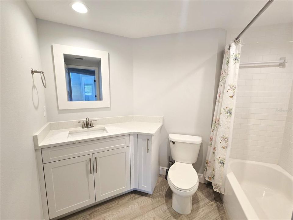 For Sale: $499,000 (3 beds, 2 baths, 1836 Square Feet)